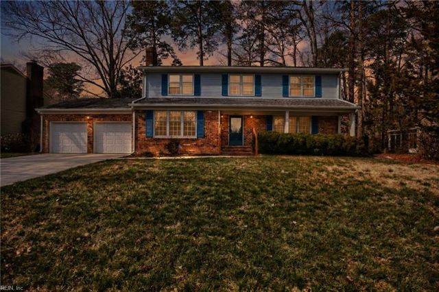 11 Cherbourg DR, Newport News, VA 23606