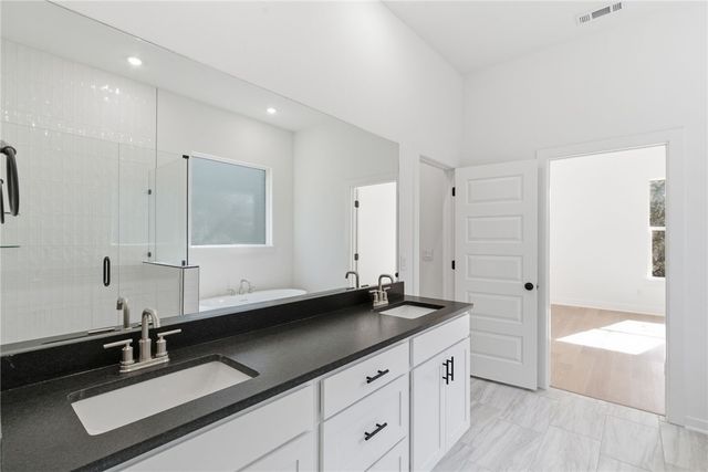 1847 E Fiji Street, Fayetteville, AR 72701