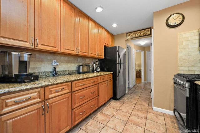 2080 Virgil Place, Bronx, NY 10473