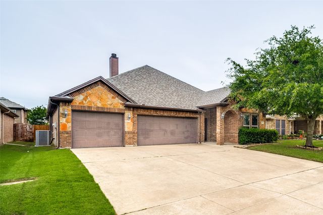 308 Pecos Drive, Burleson, TX 76028