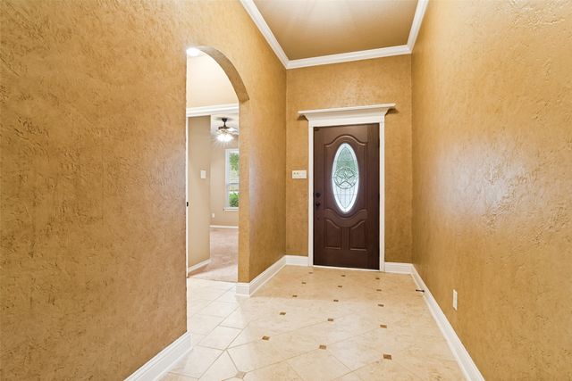 308 Pecos Drive, Burleson, TX 76028