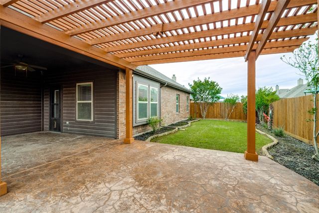 308 Pecos Drive, Burleson, TX 76028