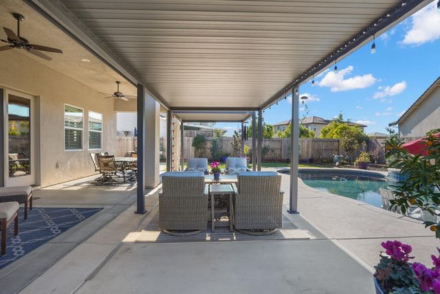 2119 Moya Pl, Manteca, CA 95337