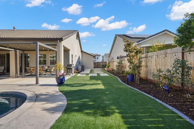 2119 Moya Pl, Manteca, CA 95337
