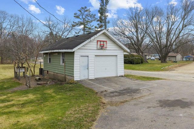 1919 Allison Park Drive, Richland Center, WI 53581