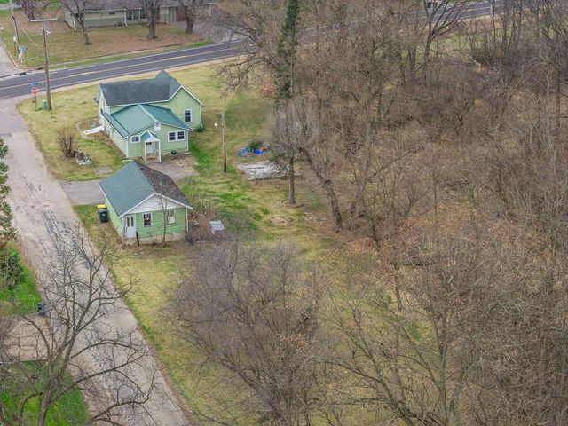 1919 Allison Park Drive, Richland Center, WI 53581