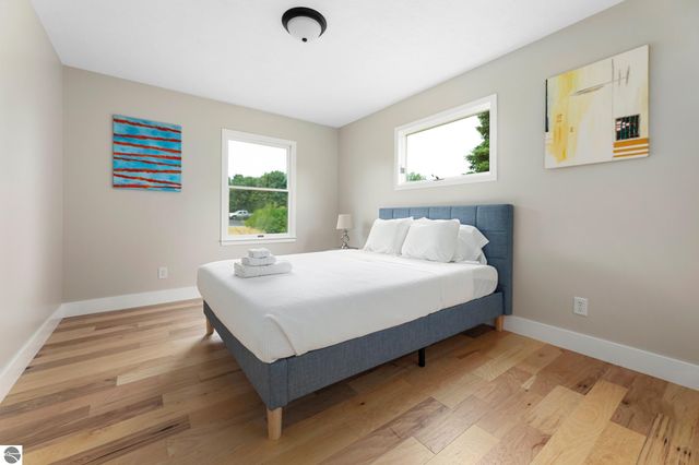 12305 S Lincoln Hollow Court, Cedar, MI 49621