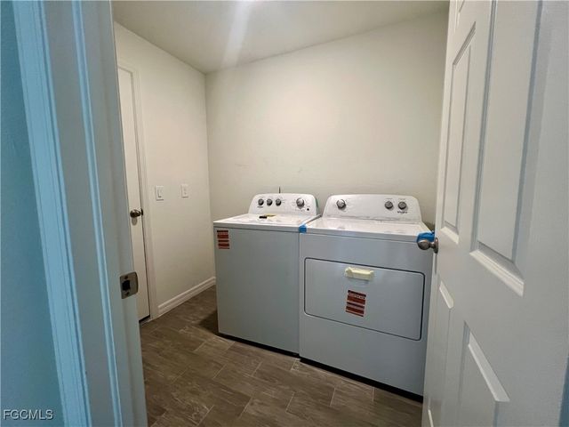 1220 NW 24th PL, Cape Coral, FL 33993