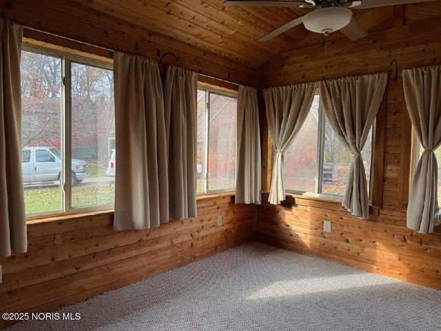 4464 Meadow Creek Court, Toledo, OH 43614