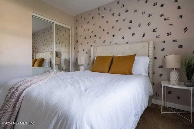 260 LEATHERLEAF Drive, Jacksonville, FL 32225