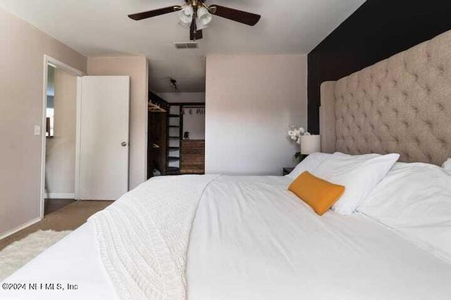 260 LEATHERLEAF Drive, Jacksonville, FL 32225