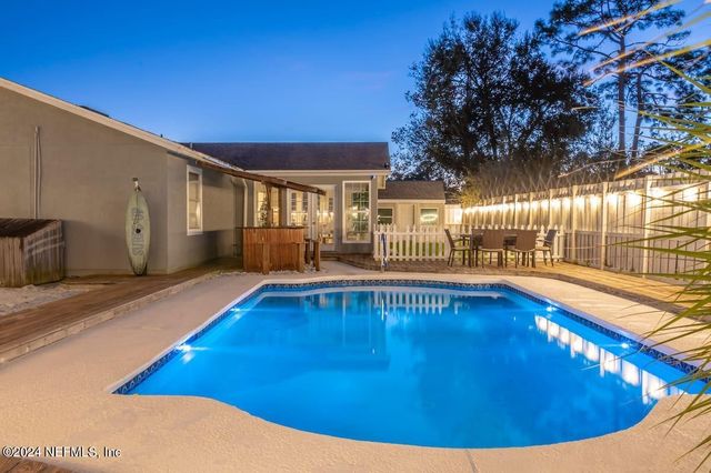 260 LEATHERLEAF Drive, Jacksonville, FL 32225