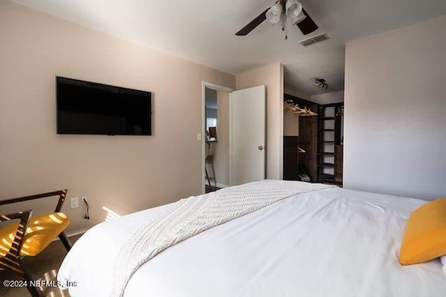 260 LEATHERLEAF Drive, Jacksonville, FL 32225