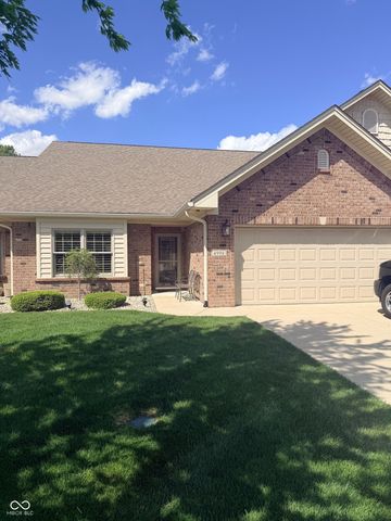 4998 Anna Maria Drive, Columbus, IN 47203