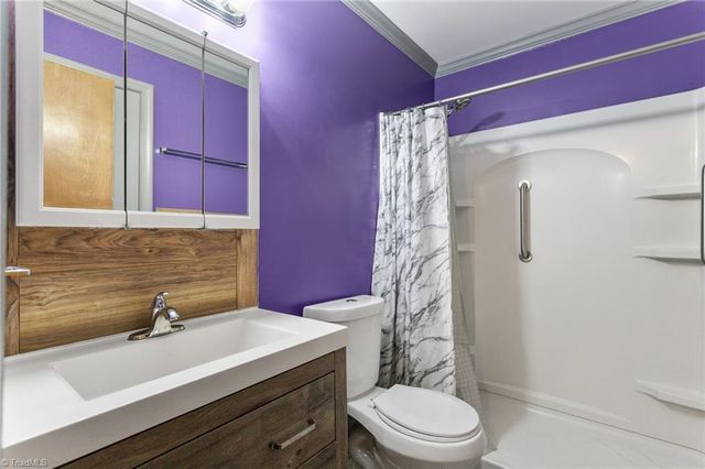 3043 Windchase Court, High Point, NC 27265