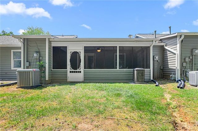 3043 Windchase Court, High Point, NC 27265
