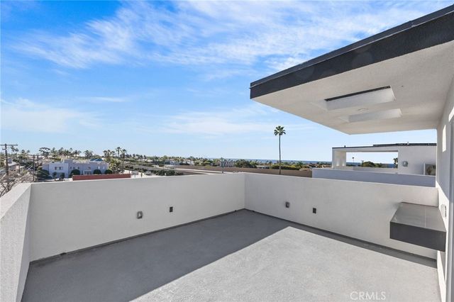 3215 S El Camino Real A, San Clemente, CA 92672