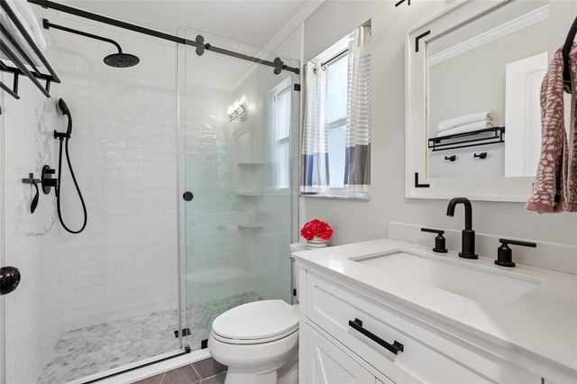 6004 MERLINWOOD DRIVE, Lithia, FL 33547