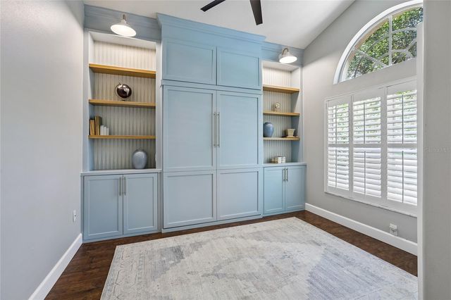 6004 MERLINWOOD DRIVE, Lithia, FL 33547