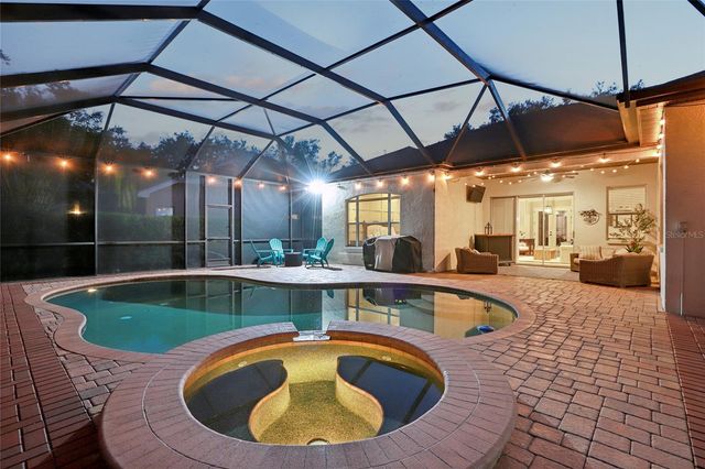6004 MERLINWOOD DRIVE, Lithia, FL 33547