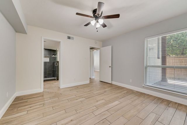 219 W Rochelle Road, Irving, TX 75062