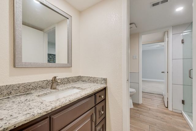 219 W Rochelle Road, Irving, TX 75062