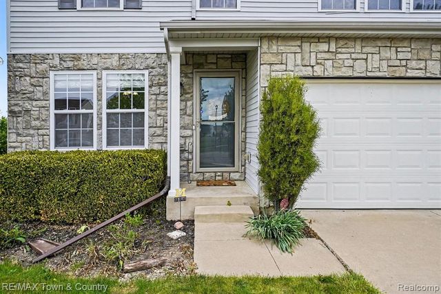 3253 Pine Run Drive, Swartz Creek, MI 48473