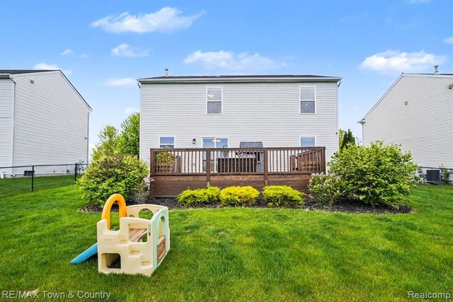 3253 Pine Run Drive, Swartz Creek, MI 48473