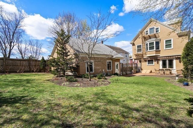 52 Hillsdale Road 52, Medford, MA 02155