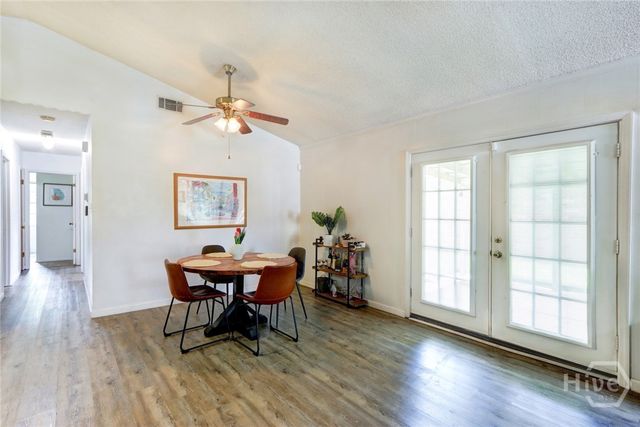 201 Russ Circle, Savannah, GA 31406