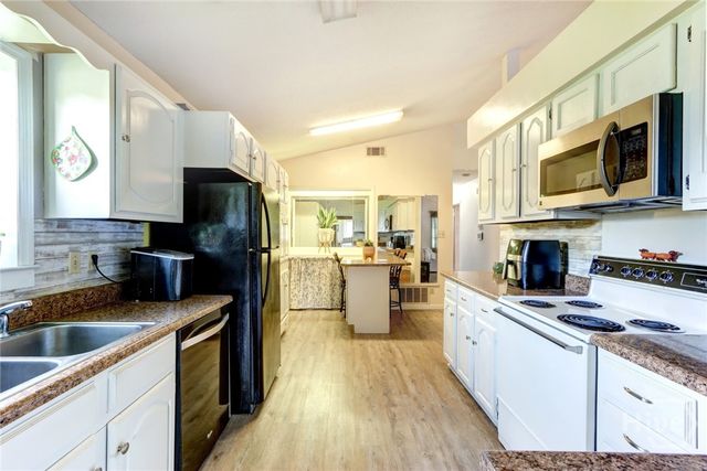 201 Russ Circle, Savannah, GA 31406