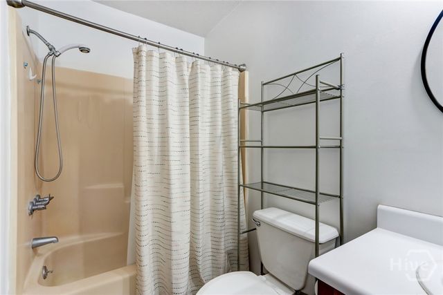 201 Russ Circle, Savannah, GA 31406