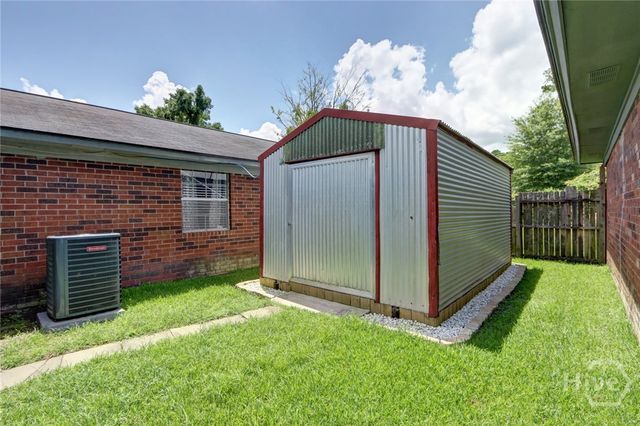 201 Russ Circle, Savannah, GA 31406