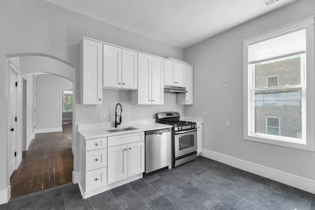 1406 N Kildare Avenue, Chicago, IL 60651