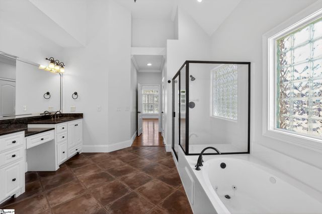 2 Dawn Meadow Court, Simpsonville, SC 29680