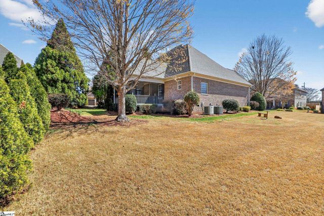 2 Dawn Meadow Court, Simpsonville, SC 29680