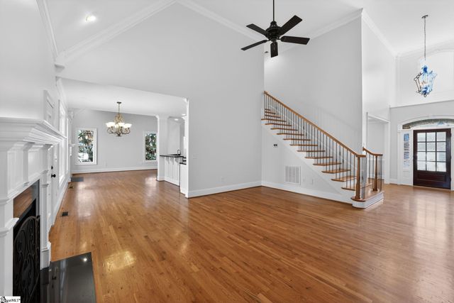 2 Dawn Meadow Court, Simpsonville, SC 29680