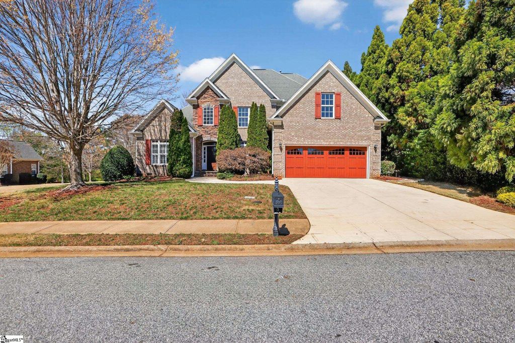 2 Dawn Meadow Court, Simpsonville, SC 29680
