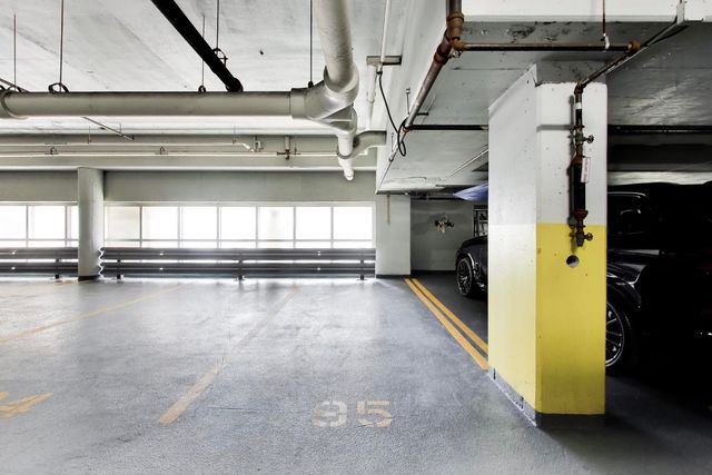 230 W Division Street 1107, Chicago, IL 60610