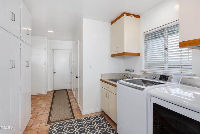 1660 S Oak Knoll Avenue, San Marino, CA 91108