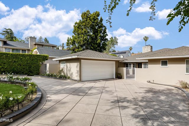 1660 S Oak Knoll Avenue, San Marino, CA 91108