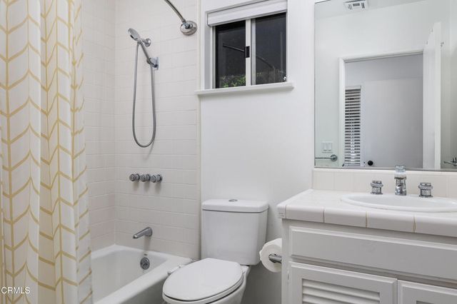 1660 S Oak Knoll Avenue, San Marino, CA 91108