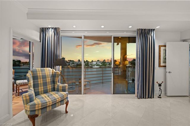 4500 Gulf Shore BLVD N 141, Naples, FL 34103