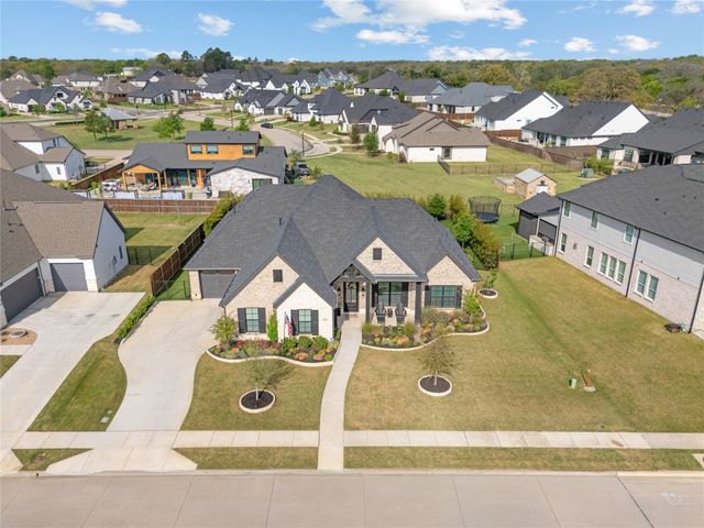 187 Stirling Drive, Argyle, TX 76226