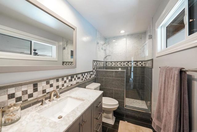 24363 Del Amo Road, Ramona, CA 92065