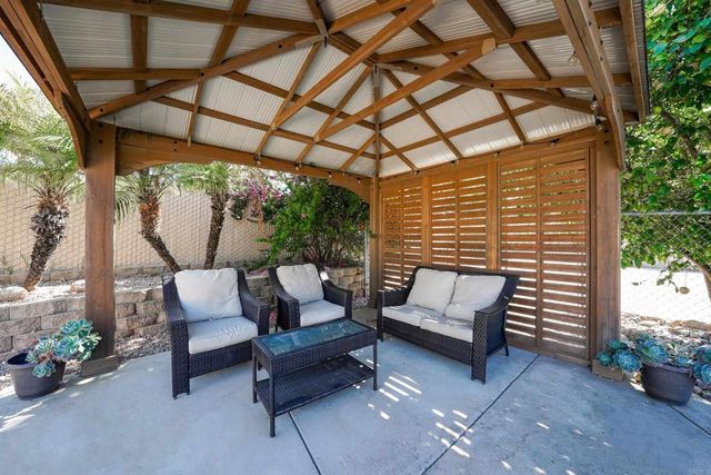 24363 Del Amo Road, Ramona, CA 92065