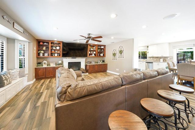 24363 Del Amo Road, Ramona, CA 92065