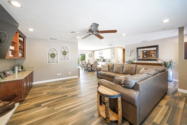 24363 Del Amo Road, Ramona, CA 92065