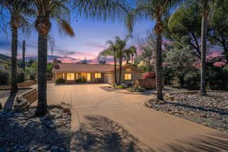 24363 Del Amo Road, Ramona, CA 92065