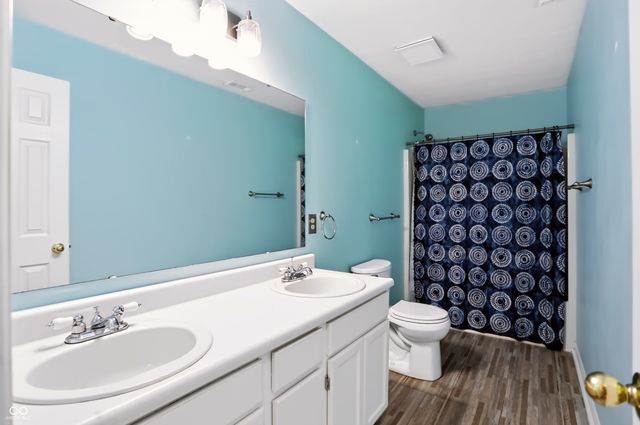 14309 Gentry Drive, Fishers, IN 46038